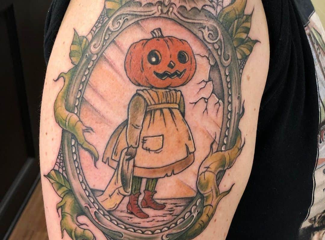 Lady pumpkin in a mirror tattoo