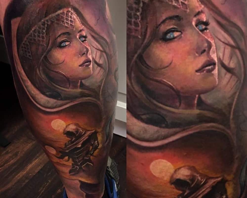 Tattoo girl from the Fremen tribe